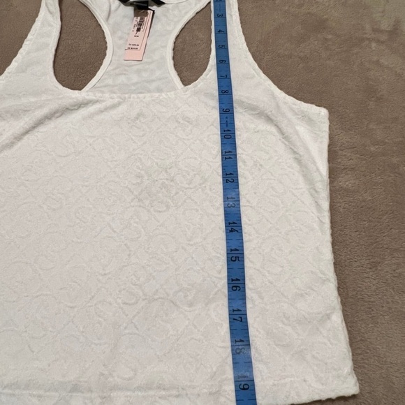 Victoria’s Secret On Point Tank Crop Workout top VS Size M - Picture 4 of 5